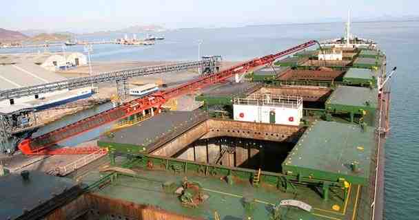 Inicia Operaciones Terminal  de Minerales Mittal Steel